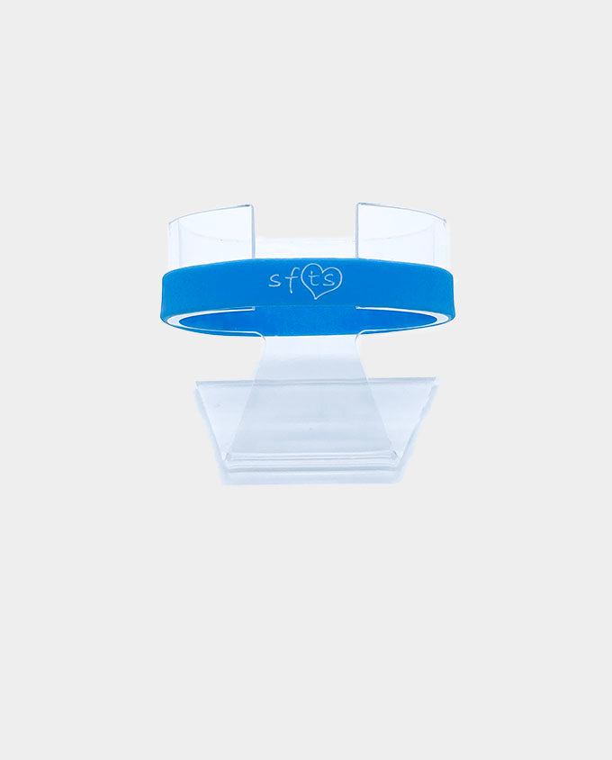 Blue “I am Somebody” wristband image 2